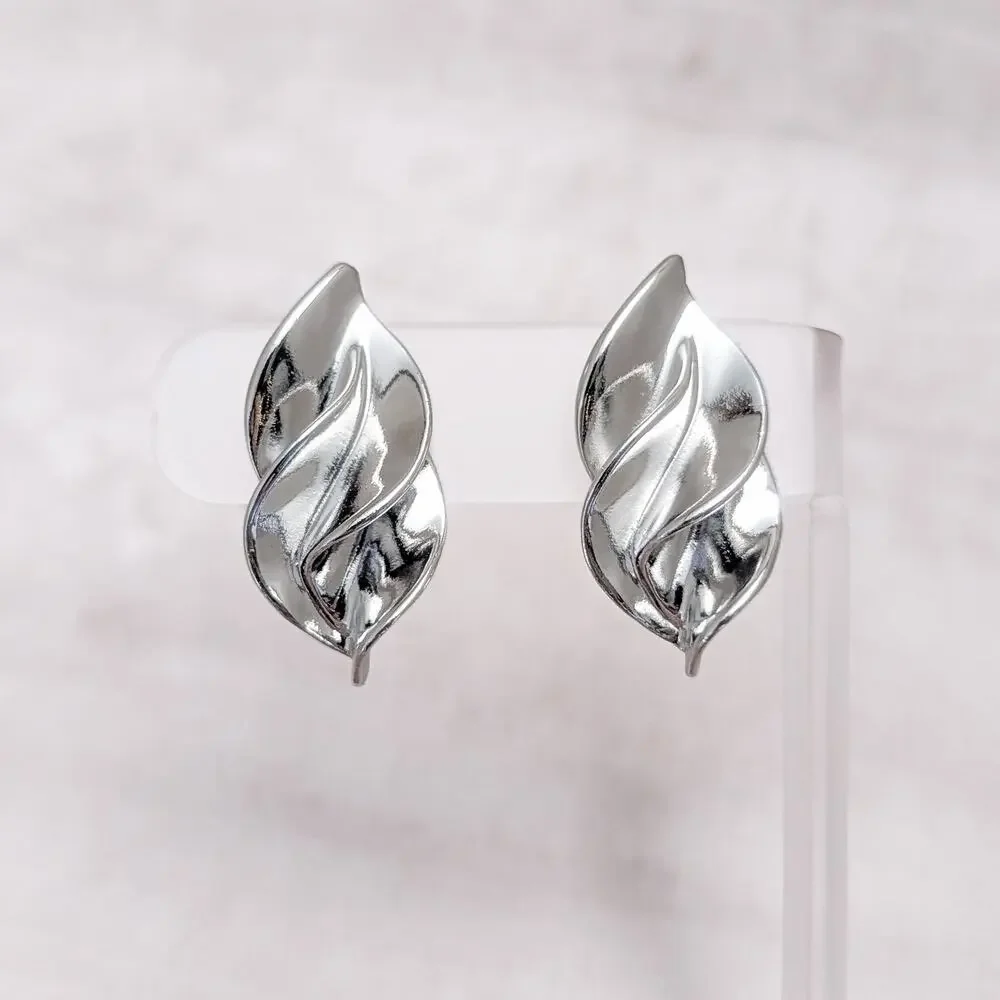 Vintage Clip On Earrings Large Silver Tone Twisted Leave Statement Glam